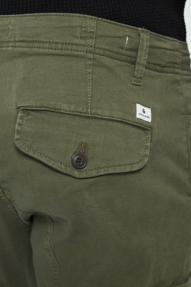 Pantalon cargo