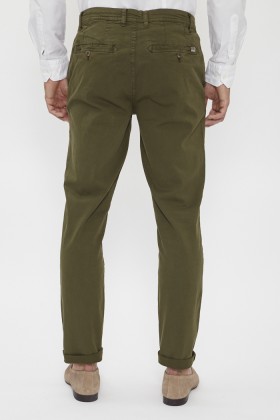 Pantalon chino kaki