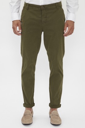 Pantalon chino kaki