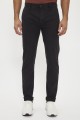 Pantalon chino noir slim fit