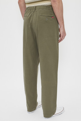 Pantalon chino kaki