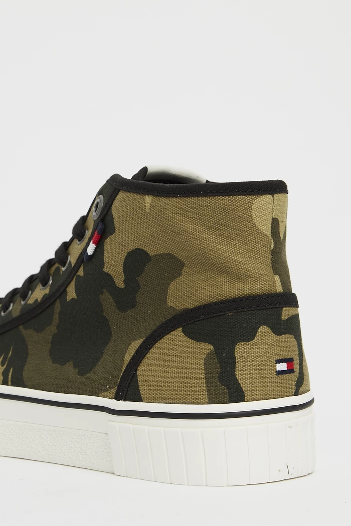 Baskets imprime camouflage homme Tommy Hilfiger Destock Jeans