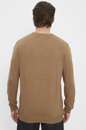 Pull maille col rond couleur camel